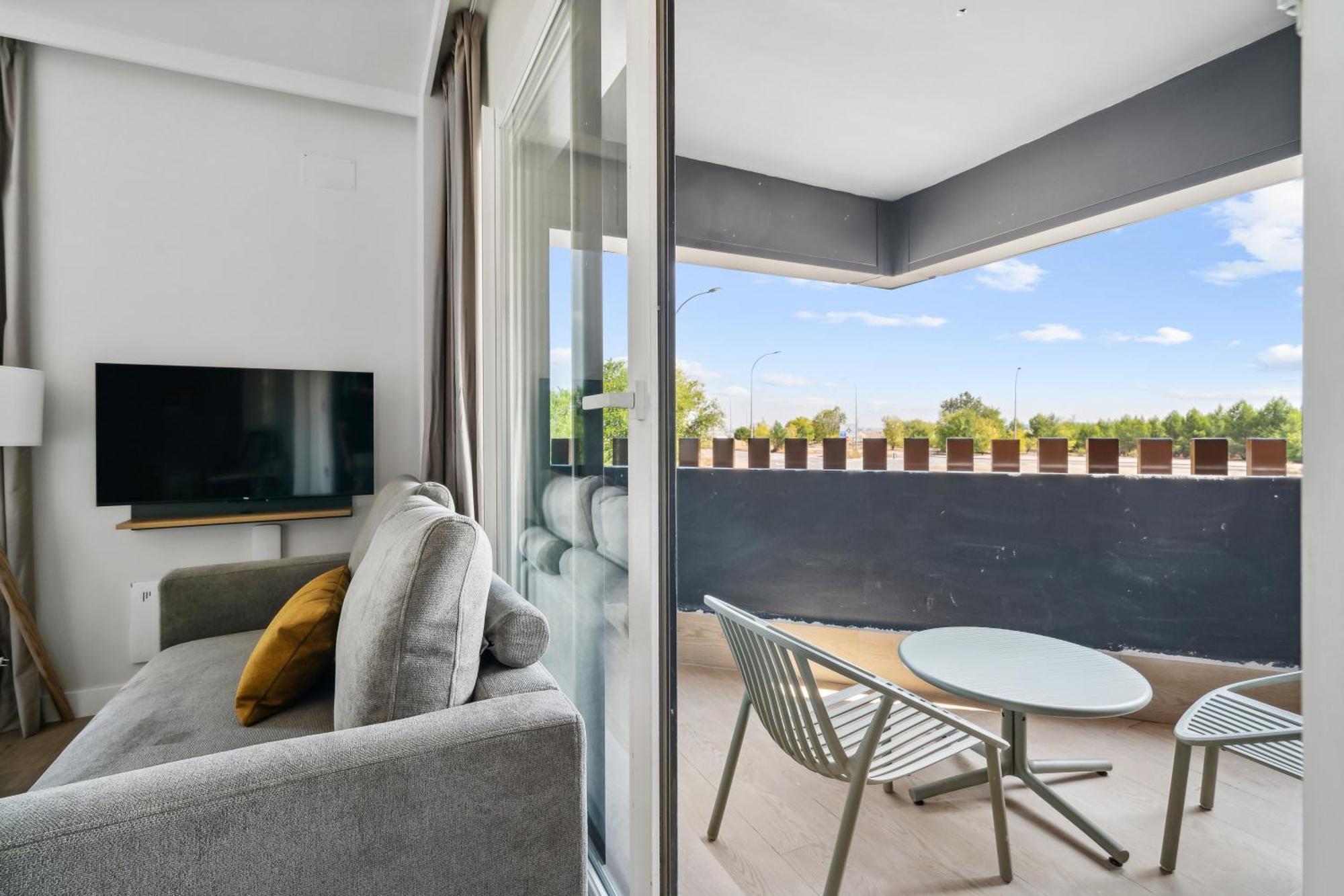 Bext Vallecas By Habyt Madrid Exterior foto